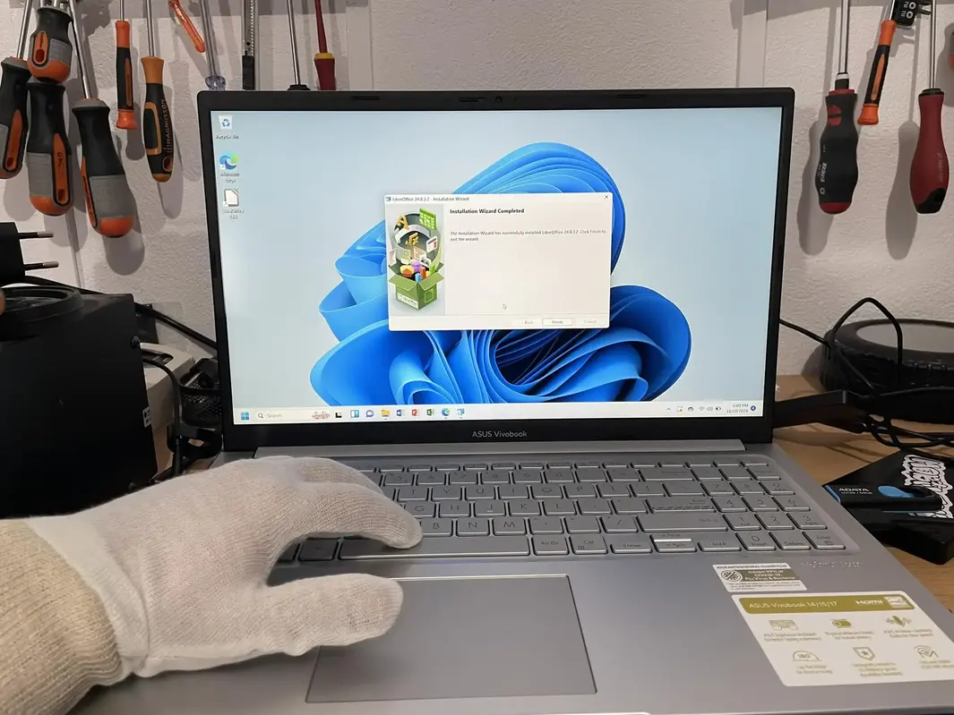 laptop background